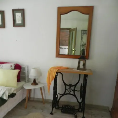 Iedera Casa De Familii 1 3* Felsőpián